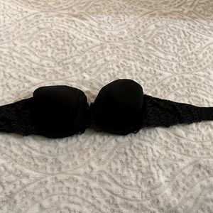 Black Victoria’s Secret strapless bra.
